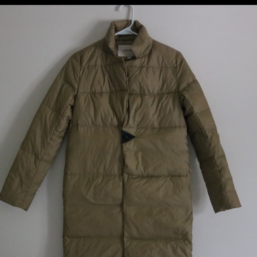 Long down puffy jacket